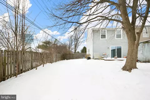 Exterior - 534 Beebe Ct, Frederick, MD 21703 photo 7 of 9