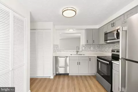 Kitchen - 534 Beebe Ct, Frederick, MD 21703 photo 4 of 4