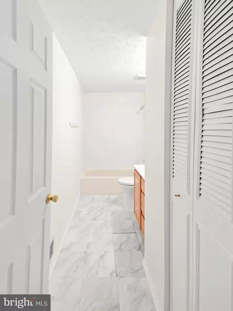 Entry Way - 534 Beebe Ct, Frederick, MD 21703 photo 6 of 7