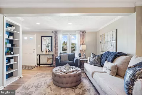 6617 Spokeshave Ct, Frederick, MD 21703 photo 2