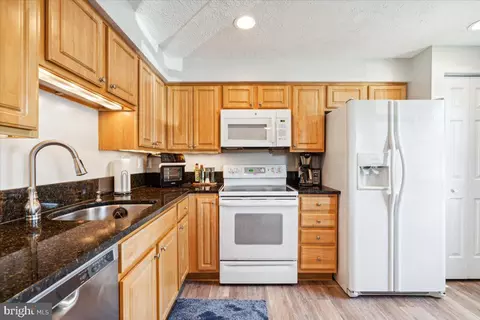 6617 Spokeshave Ct, Frederick, MD 21703 photo 10