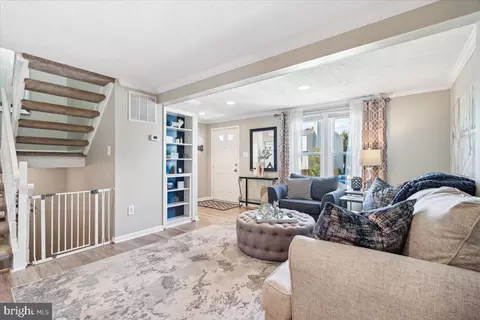 6617 Spokeshave Ct, Frederick, MD 21703 photo 3