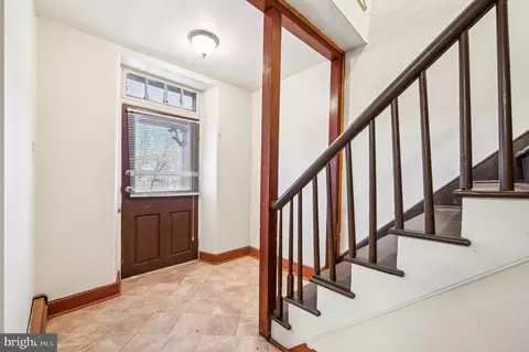 Entry Way - 2018 Cohasset Ct, Frederick, MD 21702 photo 2 of 6