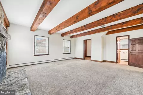 Living - 2018 Cohasset Ct, Frederick, MD 21702 photo 4 of 14