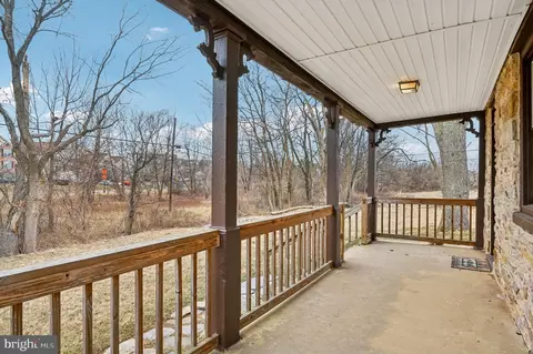 Exterior - 2018 Cohasset Ct, Frederick, MD 21702 photo 4 of 9