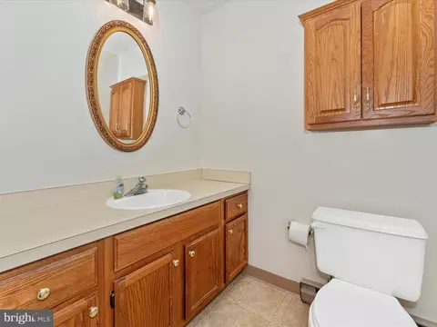 Bath - 5794 Box Elder Ct, Frederick, MD 21703 photo 1 of 3