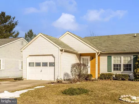 Exterior - 5794 Box Elder Ct, Frederick, MD 21703 photo 2 of 15