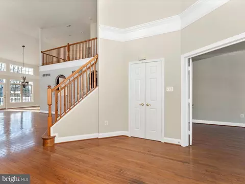 Entry Way - 2527 Mill Race Rd, Frederick, MD 21701 photo 2 of 4