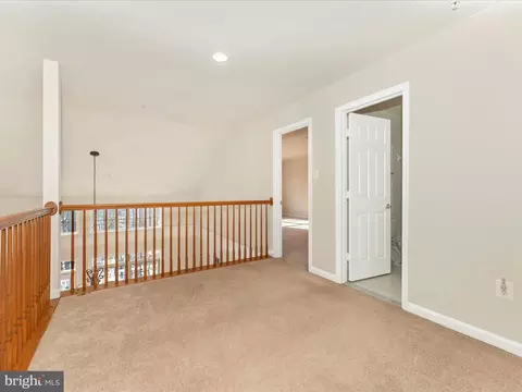 Entry Way - 2527 Mill Race Rd, Frederick, MD 21701 photo 3 of 4