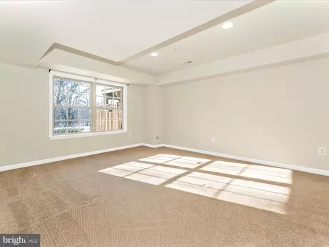 Living - 2527 Mill Race Rd, Frederick, MD 21701 photo 14 of 14