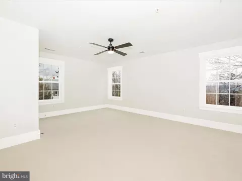 Bedroom - 7022 Ridge Rd, Frederick, MD 21702 photo 2 of 7