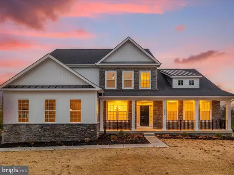 Exterior - 7022 Ridge Rd, Frederick, MD 21702 photo 2 of 6