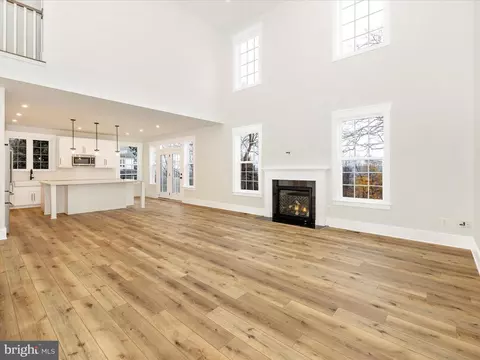 Living - 7022 Ridge Rd, Frederick, MD 21702 photo 4 of 12