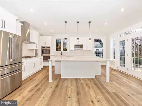 Kitchen - 7022 Ridge Rd, Frederick, MD 21702 photo 5 of 10