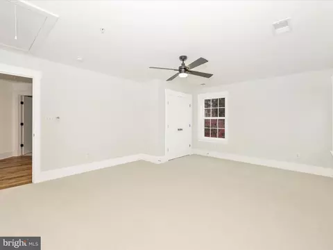 Bedroom - 7022 Ridge Rd, Frederick, MD 21702 photo 3 of 7