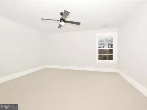 Bedroom - 7022 Ridge Rd, Frederick, MD 21702 photo 4 of 7