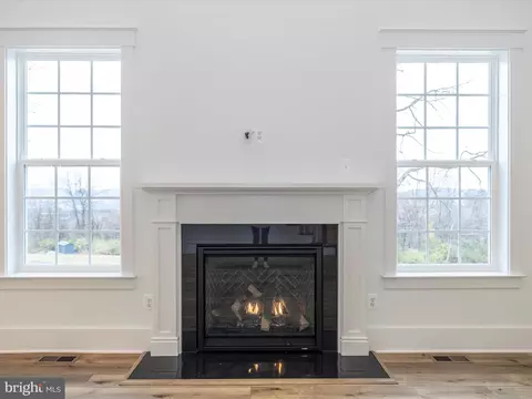 Living - 7022 Ridge Rd, Frederick, MD 21702 photo 5 of 12