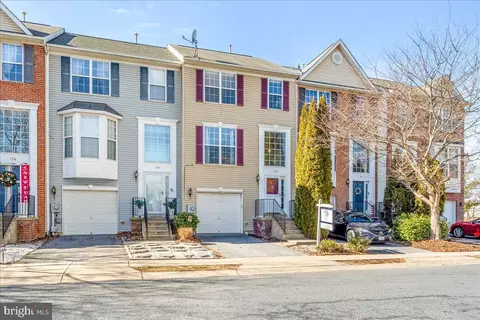 162 Fieldstone Ct, Frederick, MD 21702