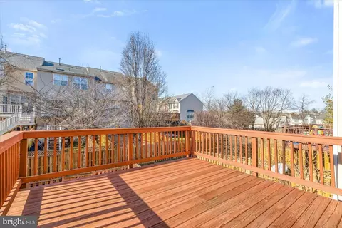 Exterior - 162 Fieldstone Ct, Frederick, MD 21702 photo 2 of 4