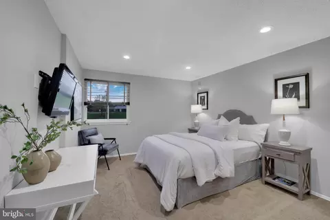 7293 C Coachlight Ct, Frederick, MD 21703 photo 18