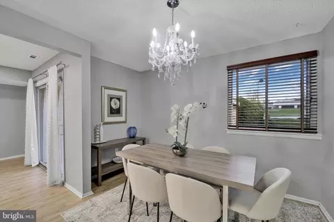 7293 C Coachlight Ct, Frederick, MD 21703 photo 13