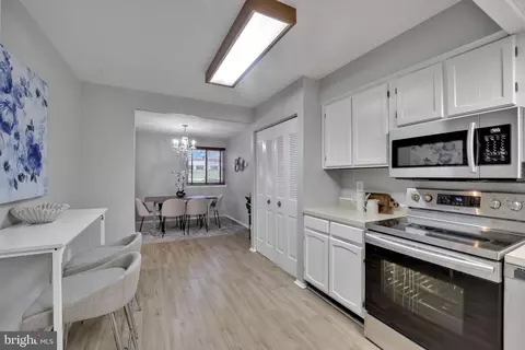7293 C Coachlight Ct, Frederick, MD 21703 photo 8