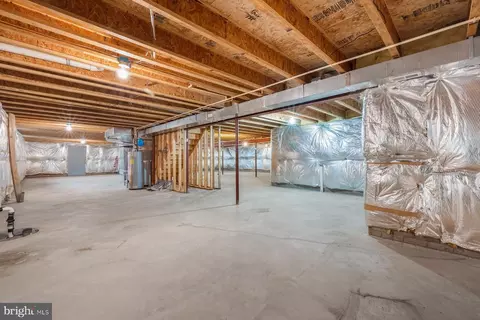 105 Bierstadt Ct, Frederick, MD 21702 photo 34
