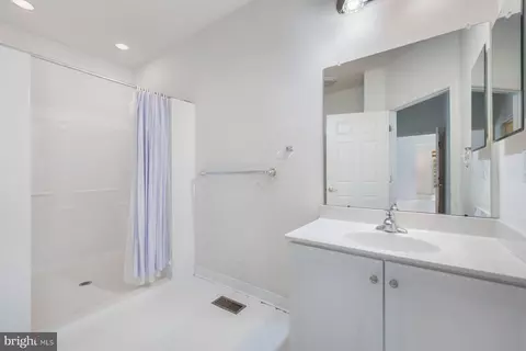 105 Bierstadt Ct, Frederick, MD 21702 photo 27
