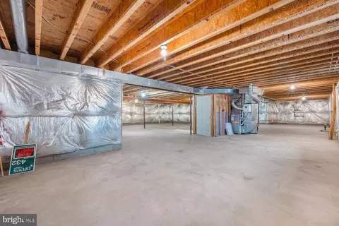 105 Bierstadt Ct, Frederick, MD 21702 photo 35