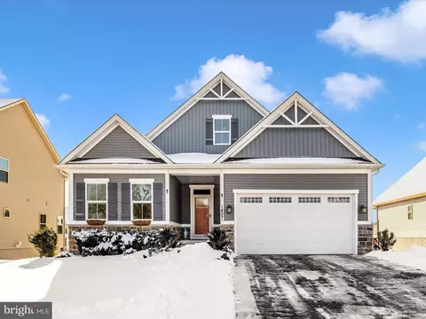 1407 Pedigree St, Frederick, MD 21702