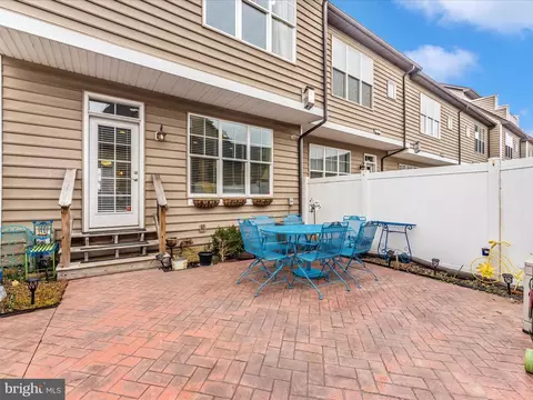 Exterior - 1167 Holden Rd, Frederick, MD 21701 photo 11 of 17