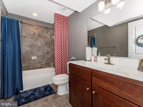 Bath - 1167 Holden Rd, Frederick, MD 21701 photo 4 of 4