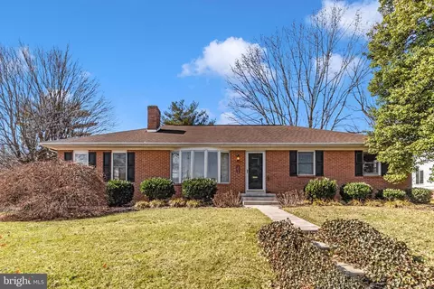 101 Fairview Ave, Frederick, MD 21701