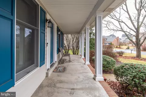 8217 Fox Hunt Ln, Frederick, MD 21702 photo 4