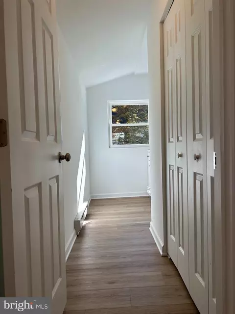 Entry Way - 31 E B St, Brunswick, MD 21716 photo 1 of 1