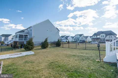 Exterior - 1702 Damsire Mews, Frederick, MD 21702 photo 8 of 16