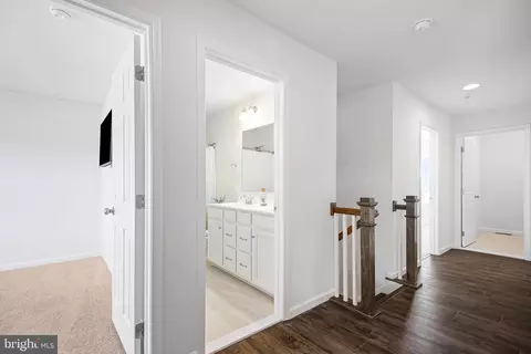 Entry Way - 1702 Damsire Mews, Frederick, MD 21702 photo 25 of 35