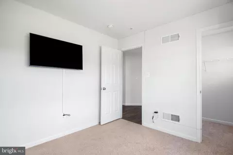 Entry Way - 1702 Damsire Mews, Frederick, MD 21702 photo 28 of 35