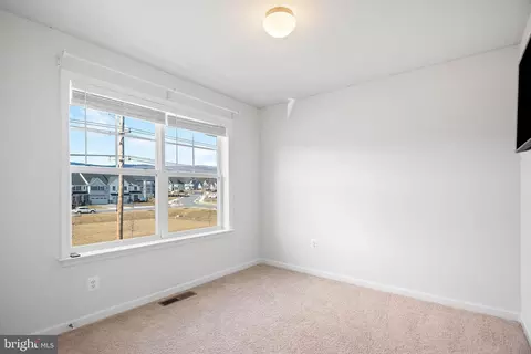 Bedroom - 1702 Damsire Mews, Frederick, MD 21702 photo 7 of 9