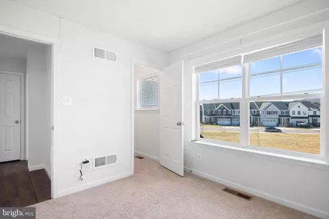 Entry Way - 1702 Damsire Mews, Frederick, MD 21702 photo 29 of 35