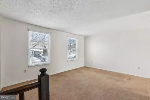 1322 Hillcrest Dr, Frederick, MD 21703 photo 8