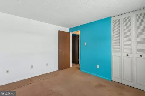 1322 Hillcrest Dr, Frederick, MD 21703 photo 13