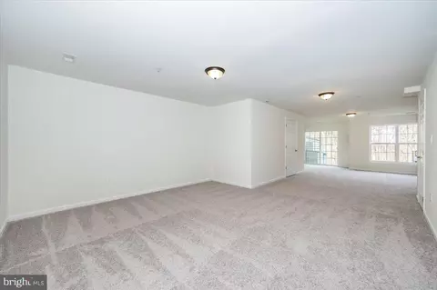 Living - 6357 Meandering Woods Ct, Frederick, MD 21701 photo 5 of 9