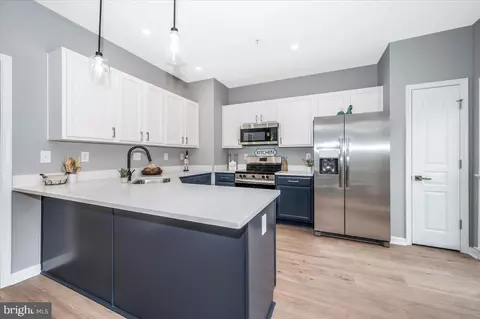 Kitchen - 6357 Meandering Woods Ct, Frederick, MD 21701 photo 4 of 8