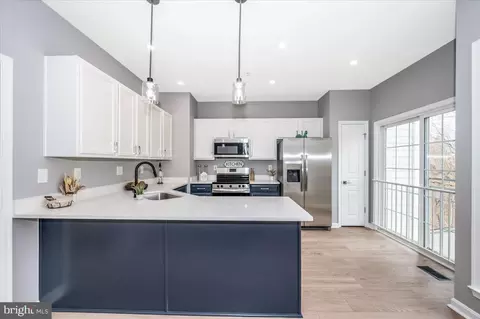 Kitchen - 6357 Meandering Woods Ct, Frederick, MD 21701 photo 3 of 8