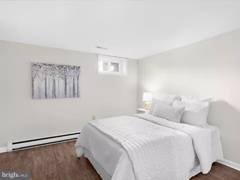 Bedroom - 7007 Sundays Ln, Frederick, MD 21702 photo 7 of 11