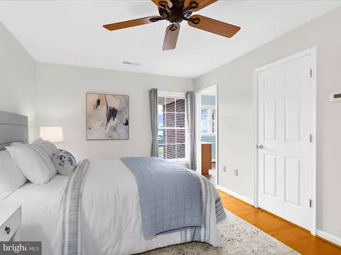 Bedroom - 7007 Sundays Ln, Frederick, MD 21702 photo 5 of 11