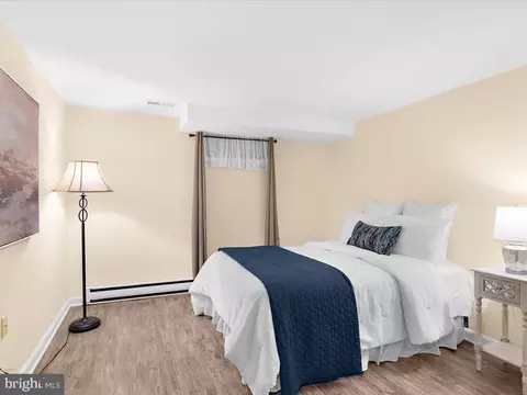 Bedroom - 7007 Sundays Ln, Frederick, MD 21702 photo 9 of 11