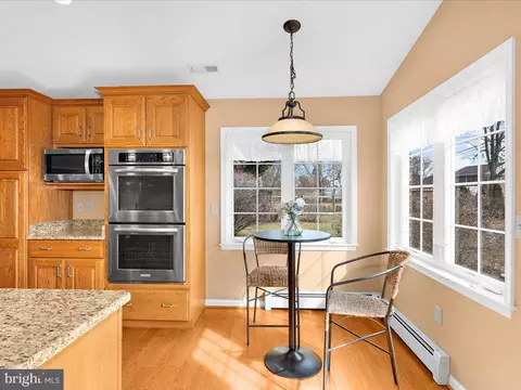Kitchen - 7007 Sundays Ln, Frederick, MD 21702 photo 10 of 10
