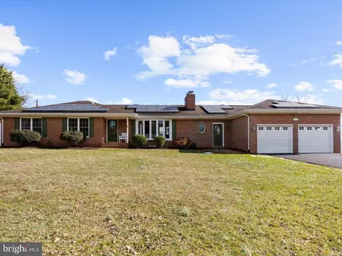 Exterior - 7007 Sundays Ln, Frederick, MD 21702 photo 1 of 10